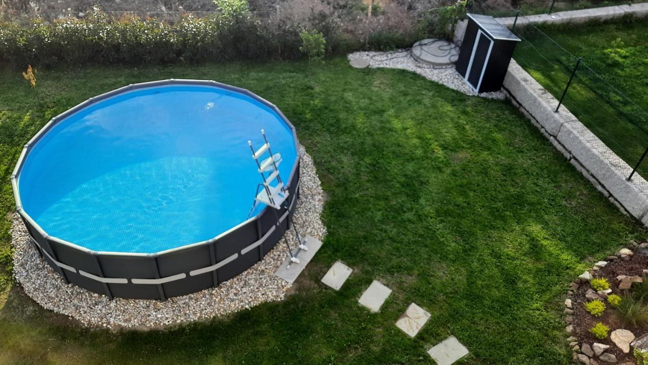 Vila Cachada Turhouse Mos Exteriér fotografie